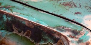 3 tips to avoid car paint repairs