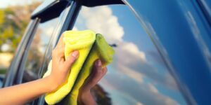 Chamois vs. Microfiber Towel – Which One Is Better?